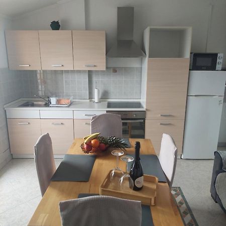 Apartman Andela Labinci Exterior foto